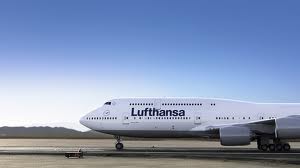 Lufthansa_Boeing_747_800