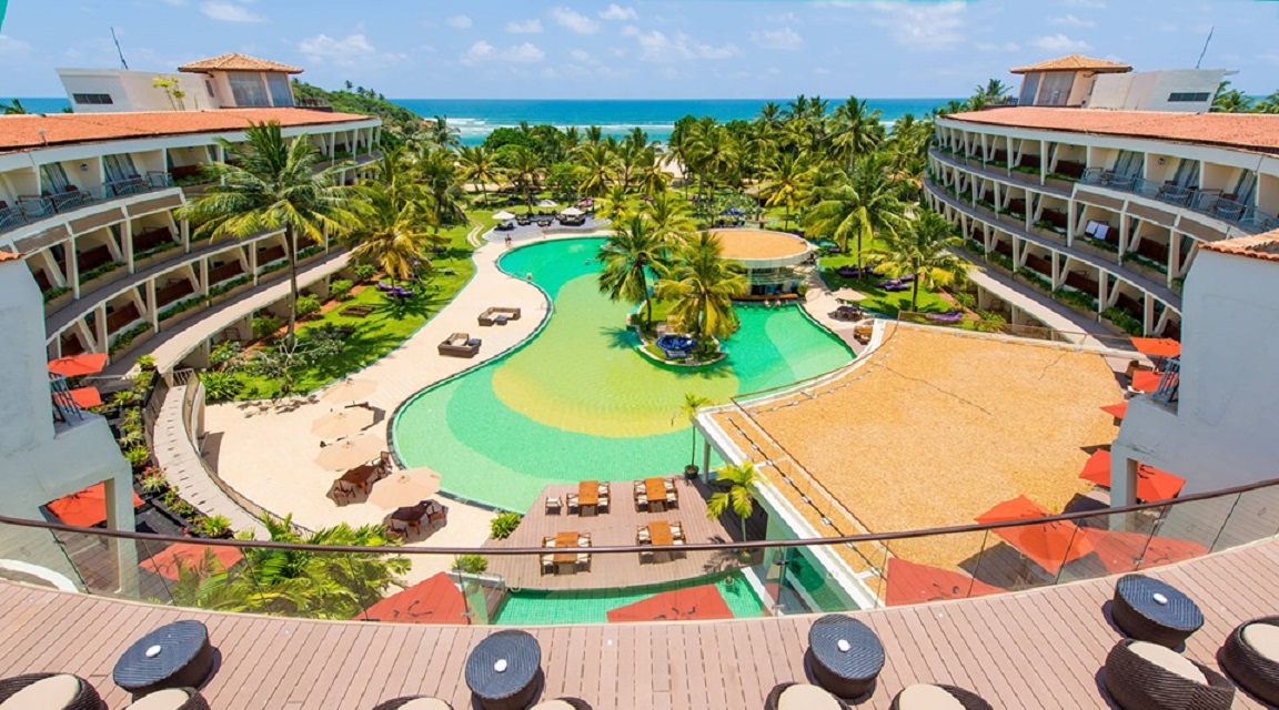 Eden_Resort