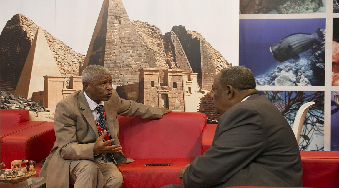 Fitur Meet Africa