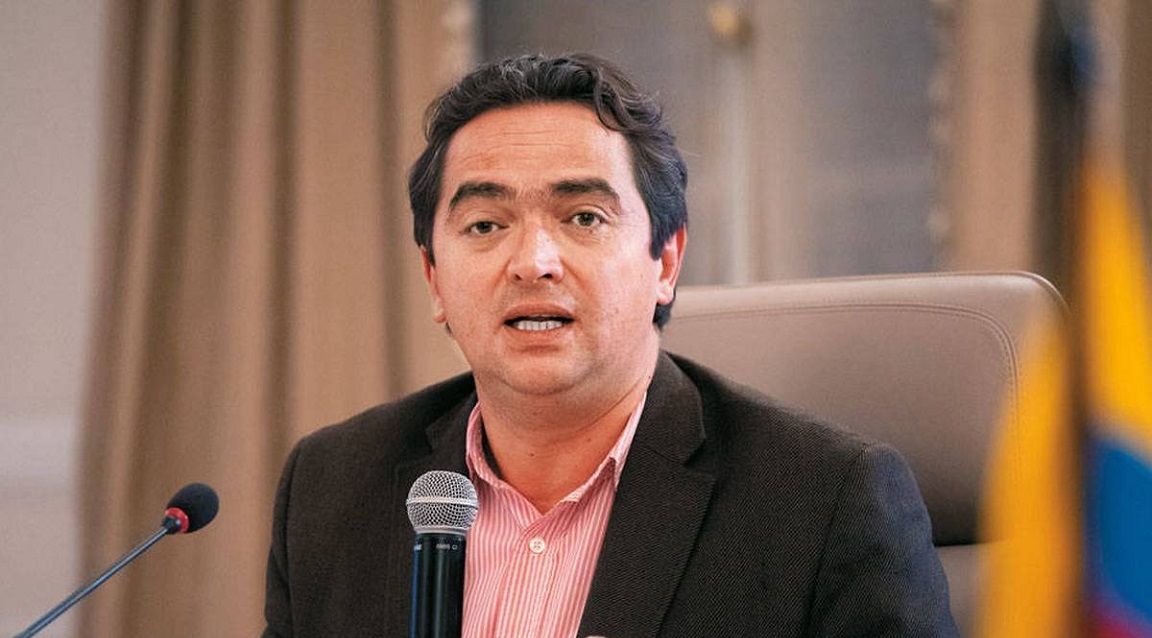 Londoño, ministro