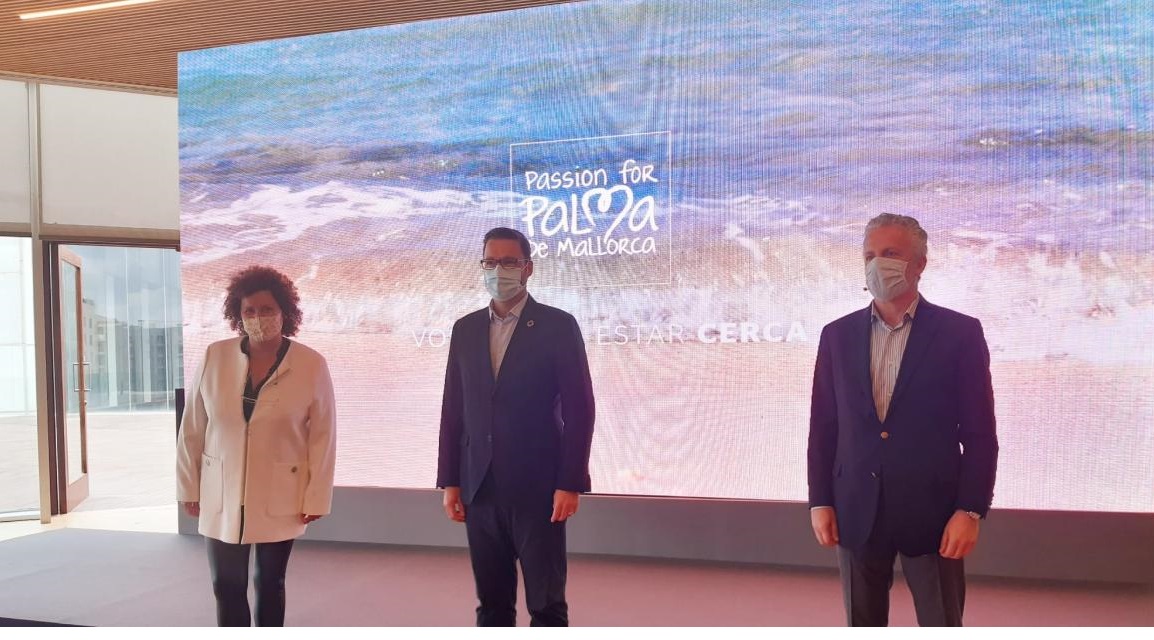 Palma tan cerca