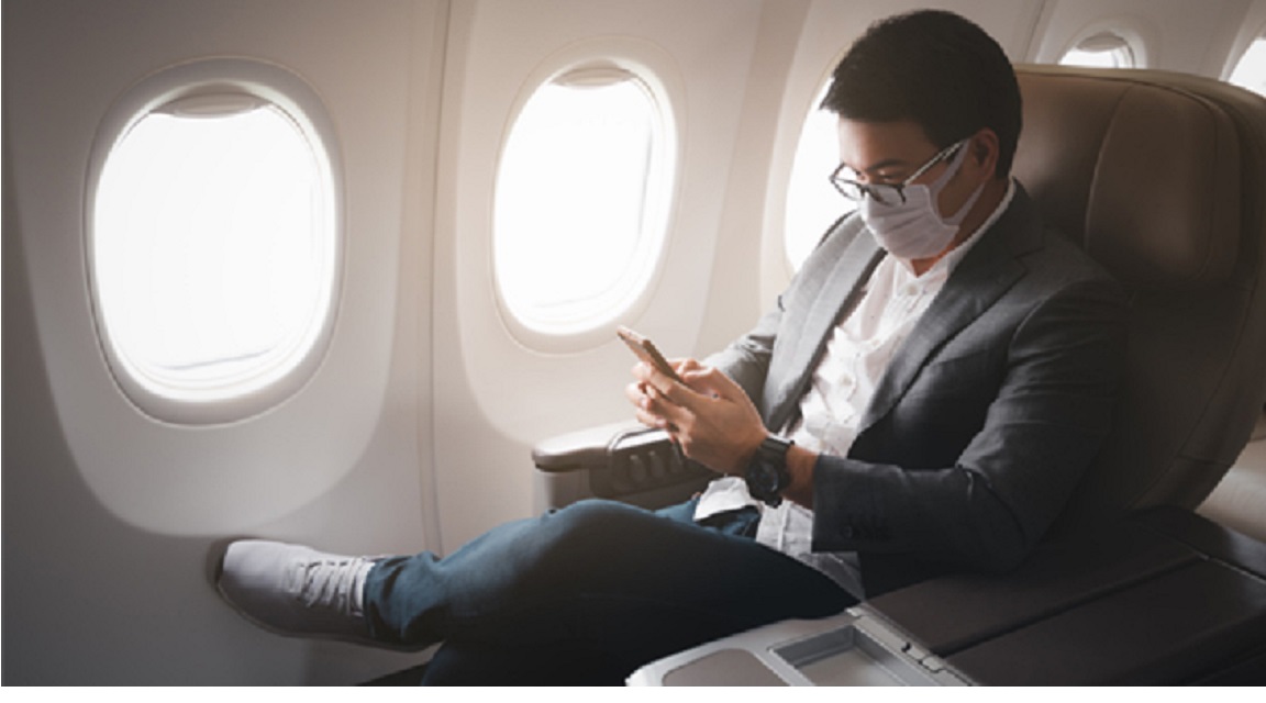 Máscara en avión