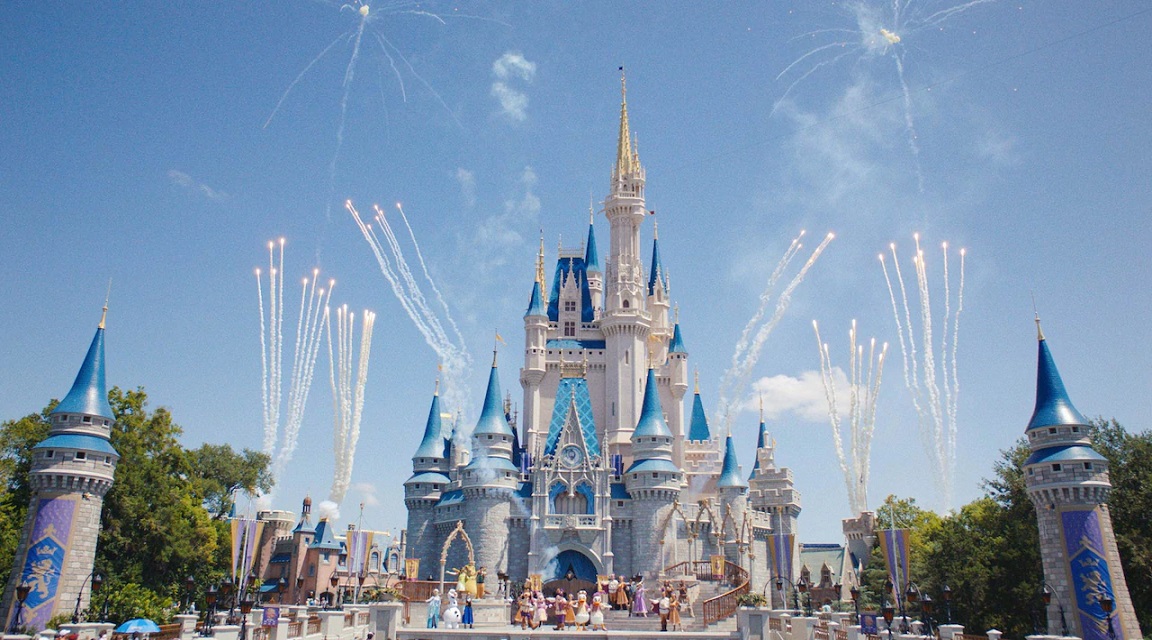 Volverse loco tifón Fanático Disney amplía su alianza en América con Viajes El Corte Inglés | Expreso