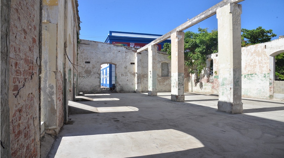 Puerto Plaza limpieza