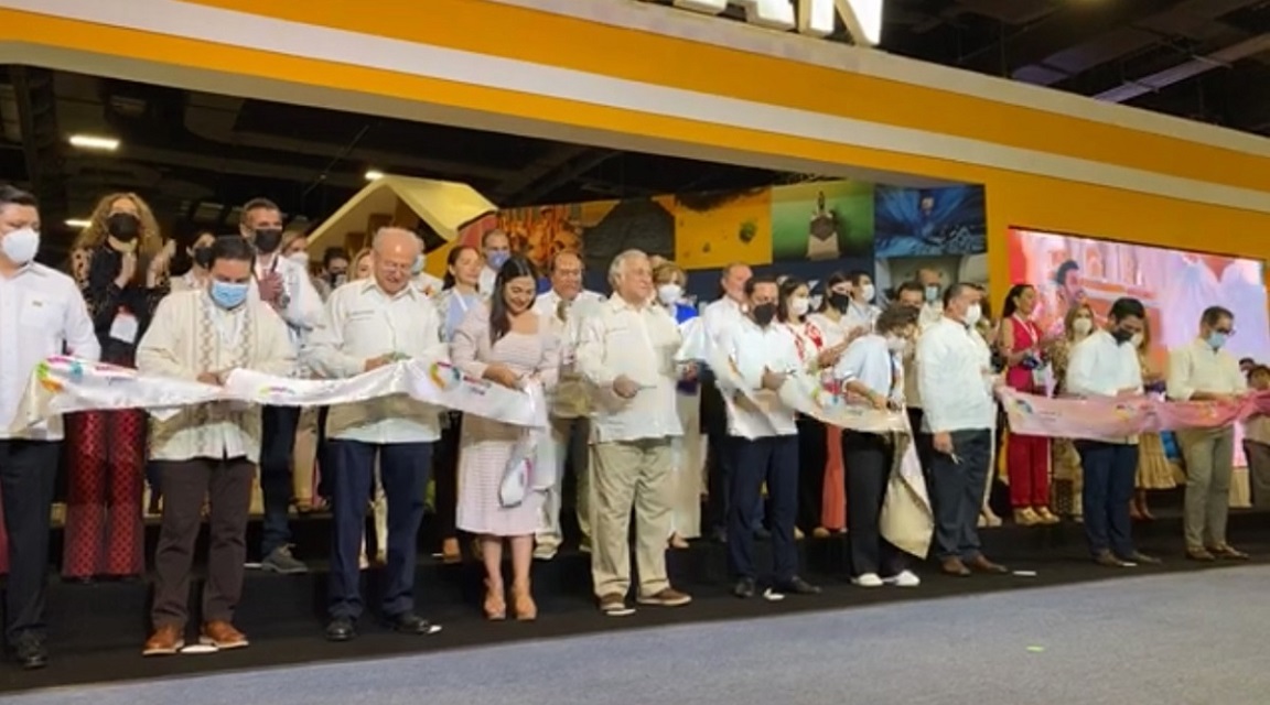 Tianguis inauguración