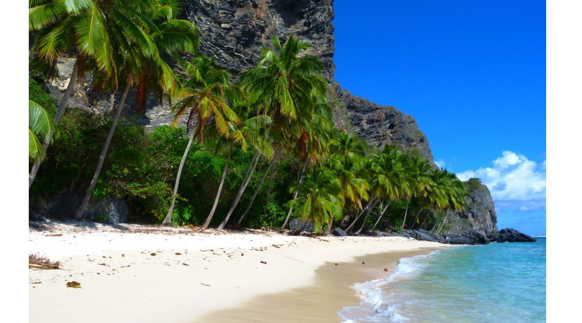 Playa Frontón