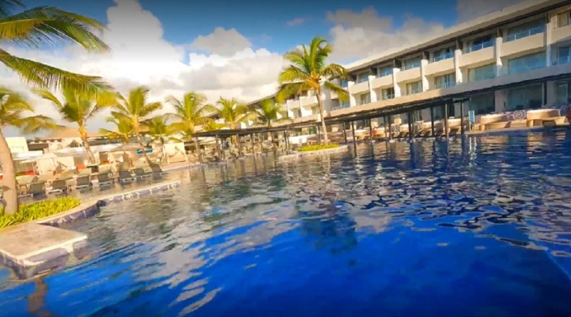 Blue Diamond Resort