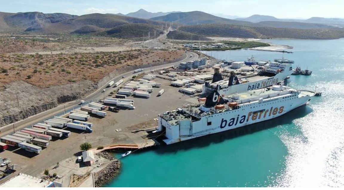 Baja California puerto