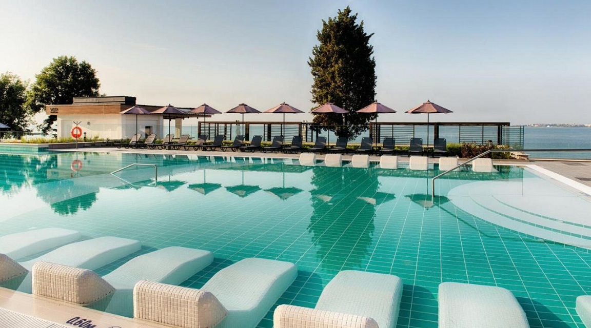 Secrets Sunny Beach Resort