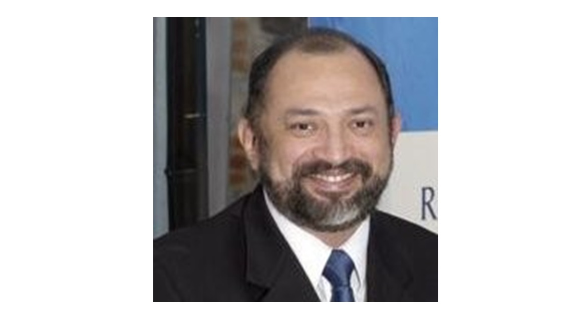 Darío Flota