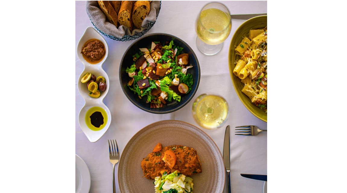 Antigua_Barbuda_Gastro.jpg 
