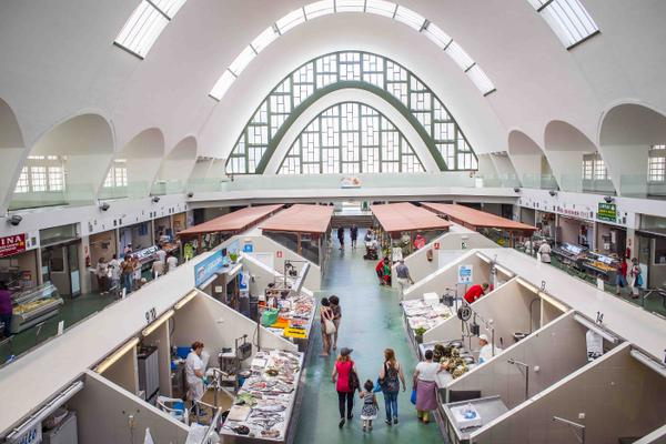 Coruna_Mercado