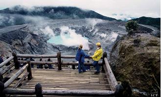 Costa_Rica_Volcan