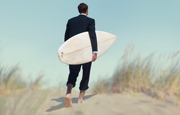 Enlloi_Traje_Surf