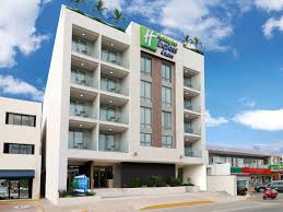 Holiday_Inn_Express_Playa_Carmen