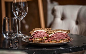 La_Finca_Pastrami