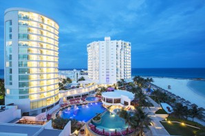 Reflect Krystal Cancun