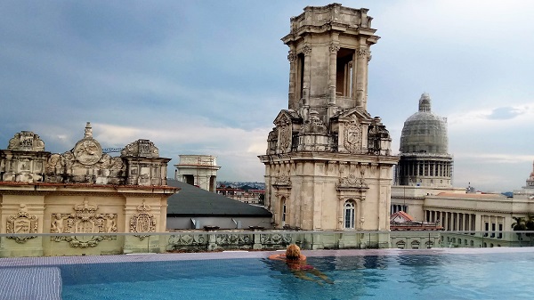 habana_piscina