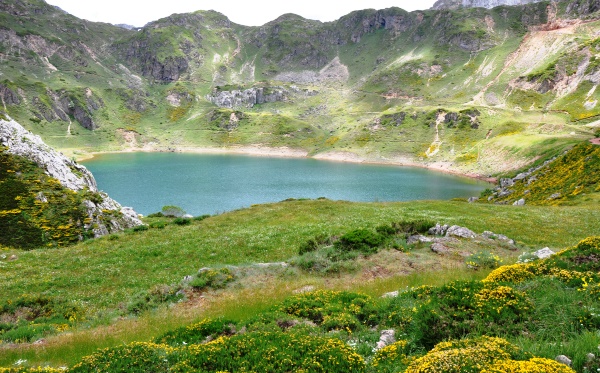 Lago La Cueva lago