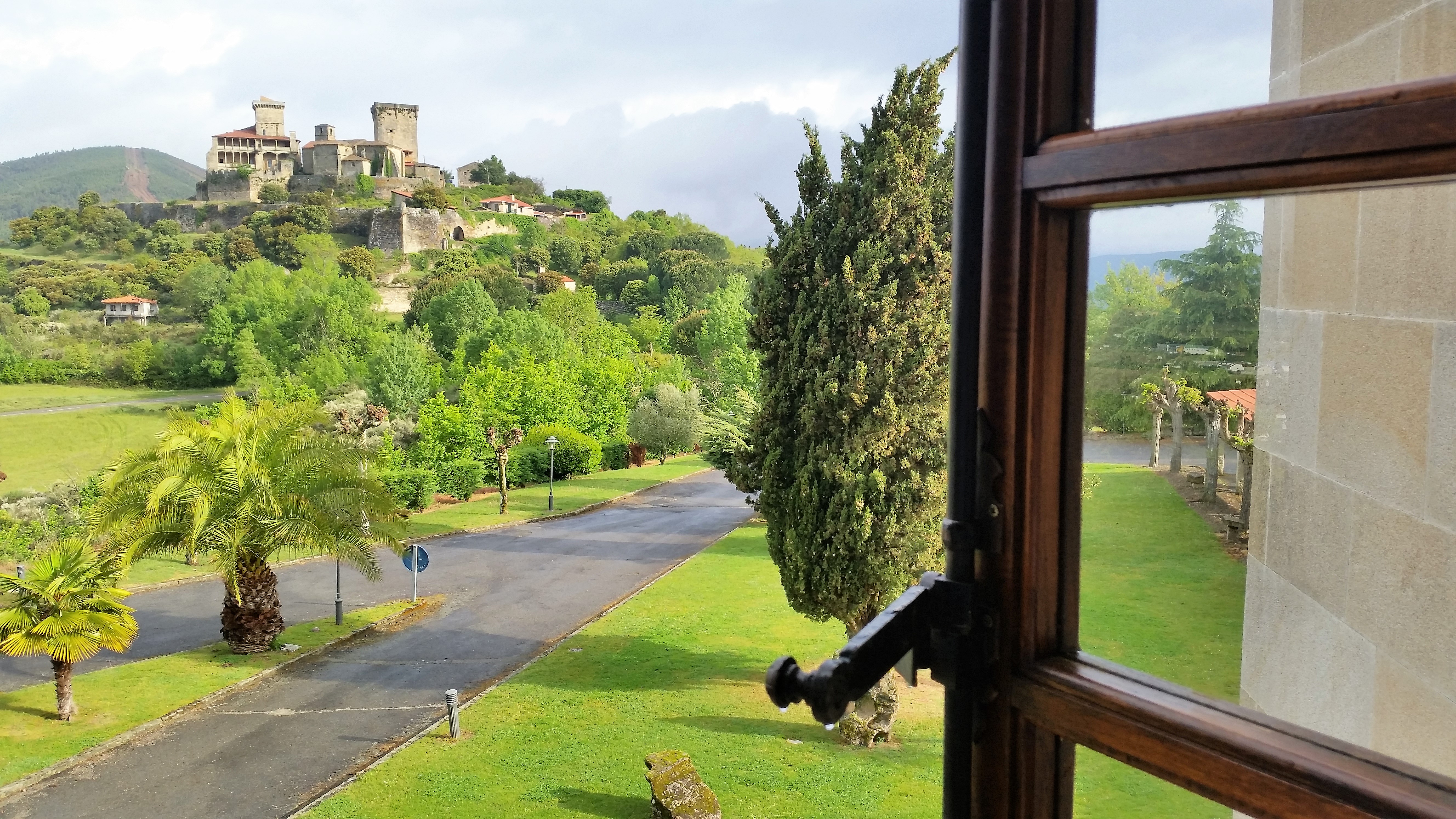 Parador Verín vista Monterrei