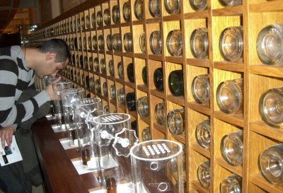 Descubriendo olores en el Museo del Vino