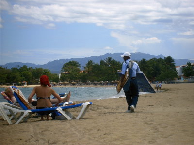 tomando el sol en Puerto Plata