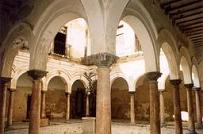 Claustro del Palacio Arizón antes de la remodelación