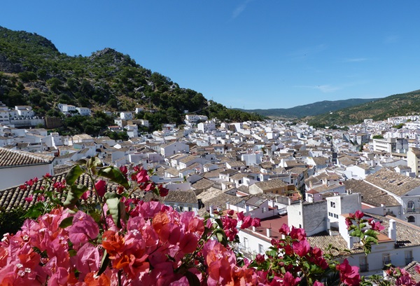 Descubriendo los Pueblos Blancos de Cádiz, desde Ubrique a Zahara ...