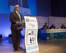 ministro Joan Clos durante el IV Foro Exceltur