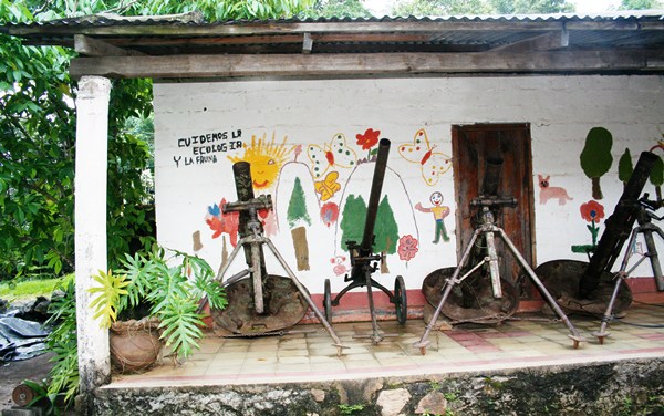 Dibujos infantiles en el Museo de la Revolución museo