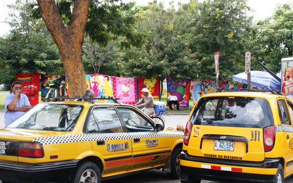 Taxis salvadoreños taxis