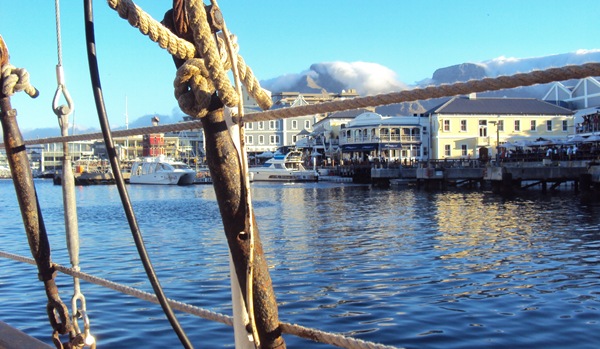 Waterfront visto desde el mar